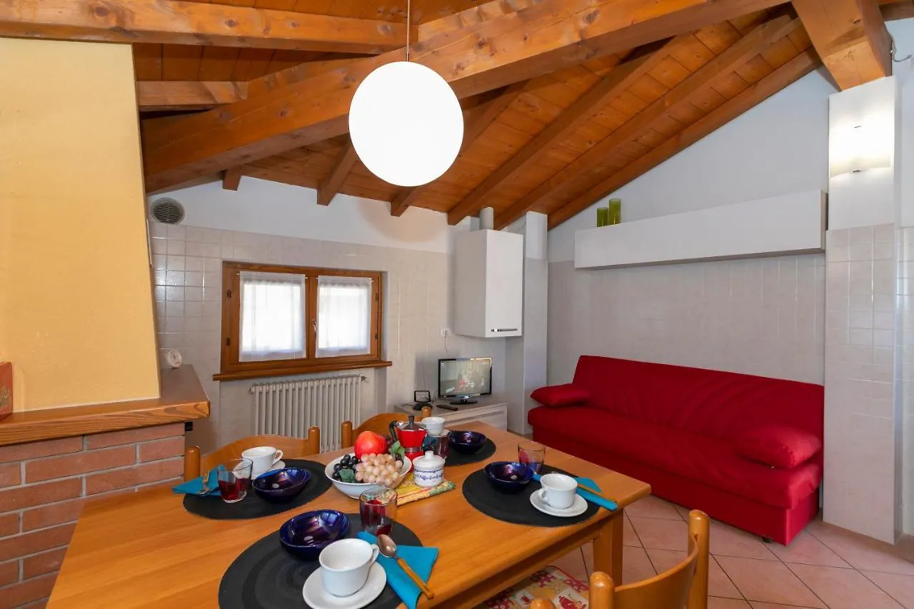 Garibaldi Lake View Apartments San Siro  0*, San Siro (Lombardy) Italy