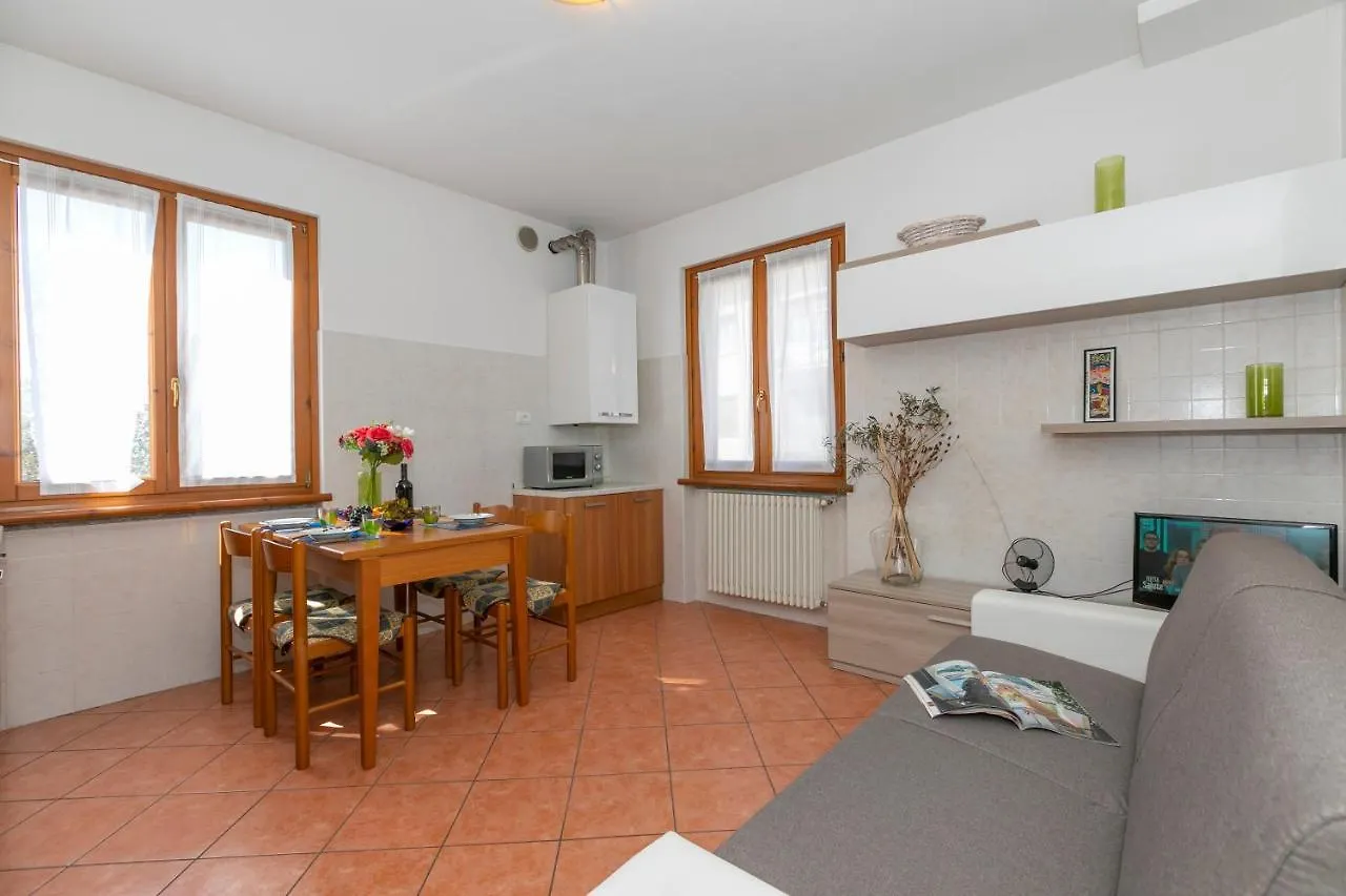 Garibaldi Lake View Apartments San Siro  Italy