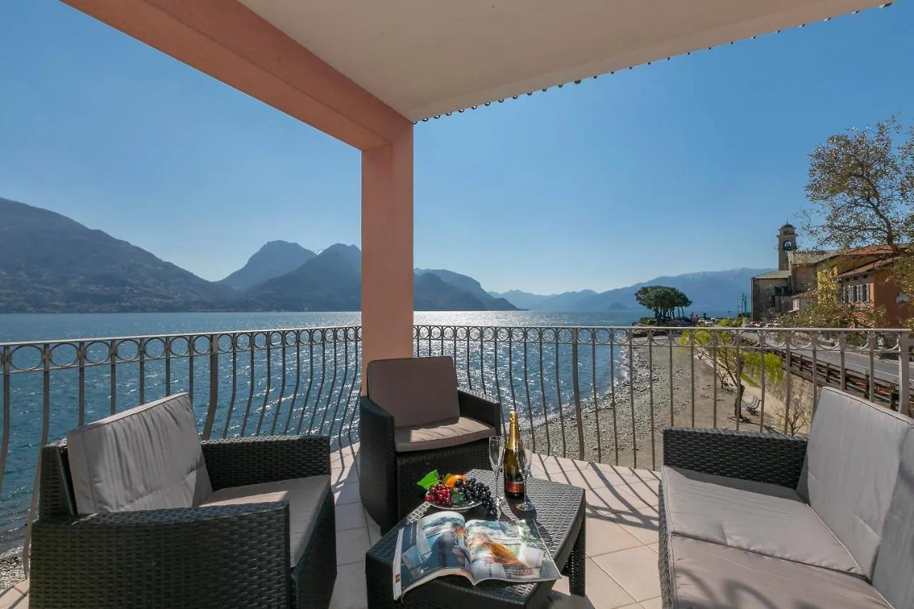 Garibaldi Lake View Apartments San Siro  Italy
